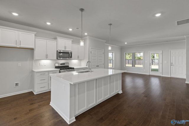 1602 Calistoga Circle NE, Huntsville, AL 35811