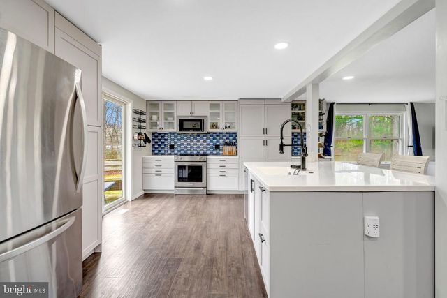 4645 MORGANS BLUFF DR, Marshall, VA 20115