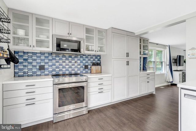 4645 MORGANS BLUFF DR, Marshall, VA 20115