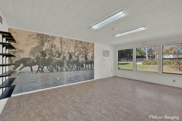 3242 Bert Kouns Industrial Loop, Shreveport, LA 71118