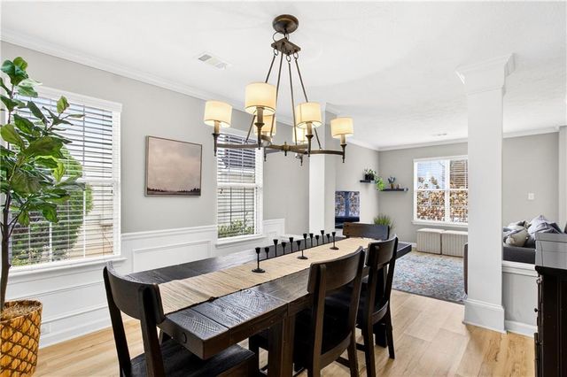 11065 Crabapple Lake Drive, Roswell, GA 30076