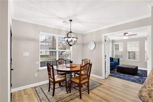 11065 Crabapple Lake Drive, Roswell, GA 30076