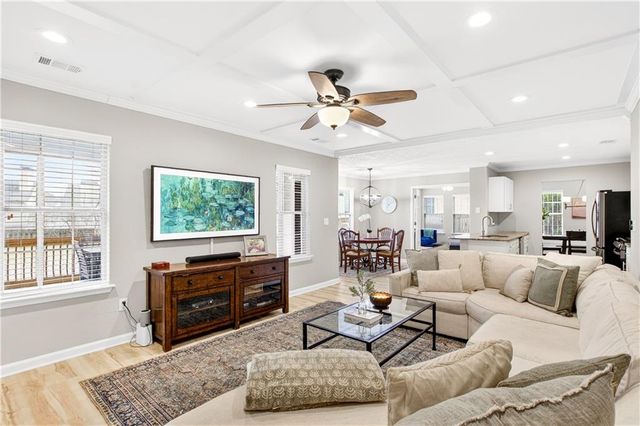 11065 Crabapple Lake Drive, Roswell, GA 30076