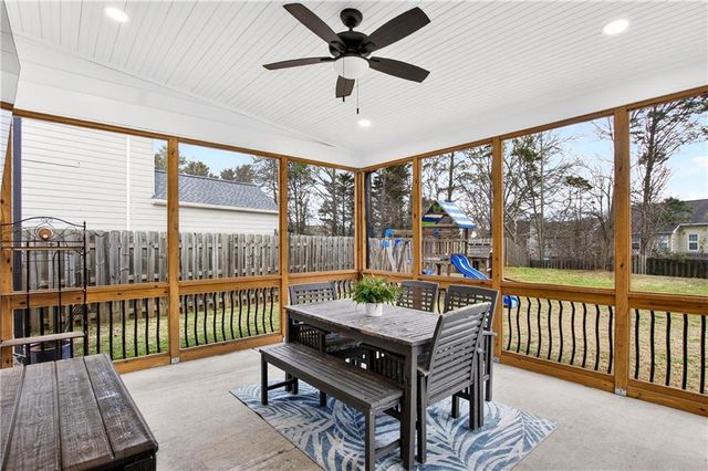 11065 Crabapple Lake Drive, Roswell, GA 30076