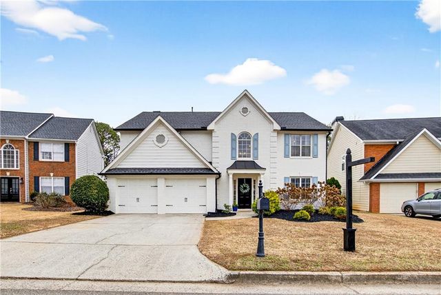 11065 Crabapple Lake Drive, Roswell, GA 30076