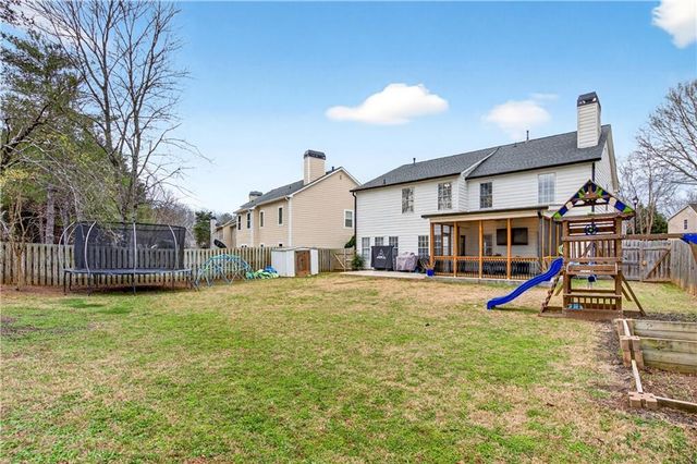 11065 Crabapple Lake Drive, Roswell, GA 30076