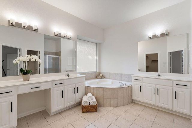 17042 Trail of the Woods, Austin, TX 78734