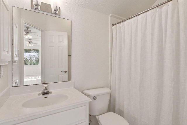 17042 Trail of the Woods, Austin, TX 78734