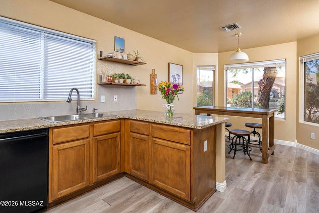 9177 E Ironbark Street, Tucson, AZ 85747