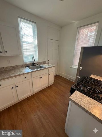 1153 DERRY ST, Harrisburg, PA 17104