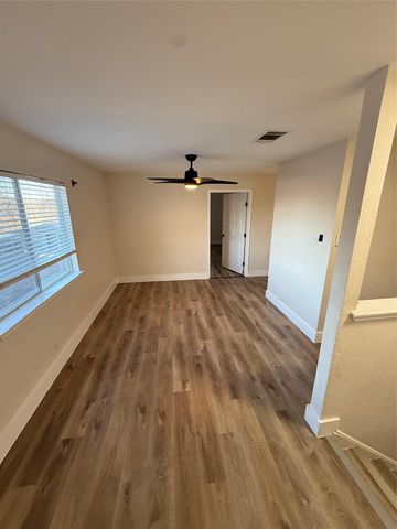 108 Presidio DR, Leander, TX 78641