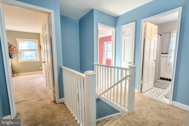 507 N MANOA RD, Havertown, PA 19083
