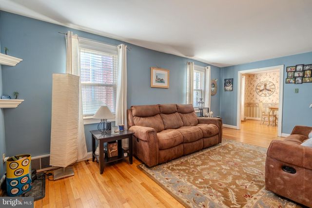 507 N MANOA RD, Havertown, PA 19083