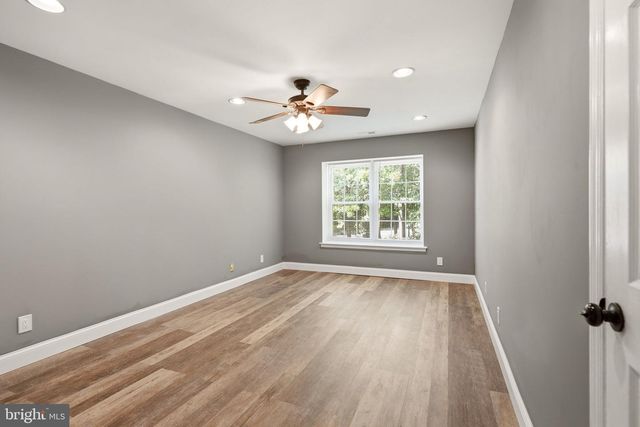 106-B HARWOOD CT, Mount Laurel, NJ 08054