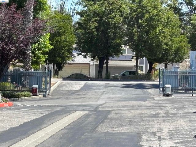 1055 N Capitol Ave 184, San Jose, CA 95133