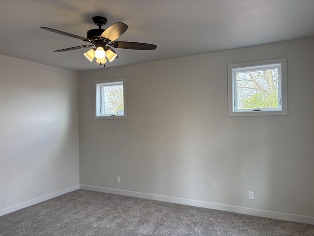 1633 FOUNDERS STREET, Neenah, WI 54956