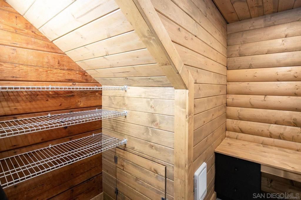 Image 21 of property listing at 42655 Peregrine, Big Bear, CA 92315