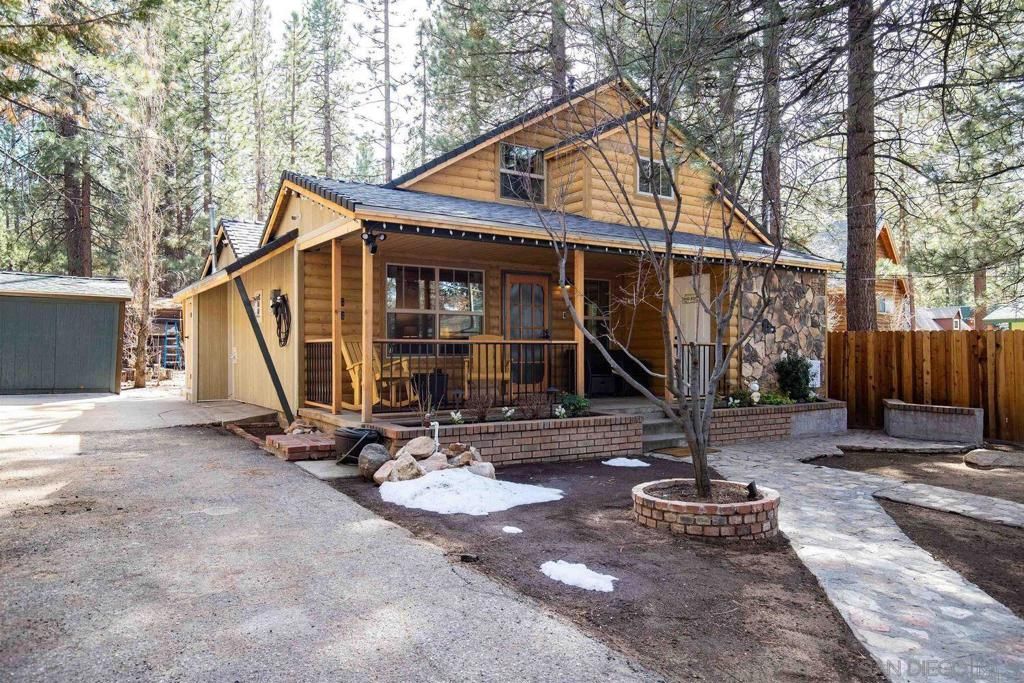 Image 26 of property listing at 42655 Peregrine, Big Bear, CA 92315