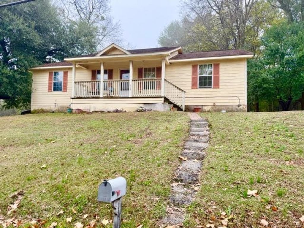 719 N COURT, Longview, TX 75601