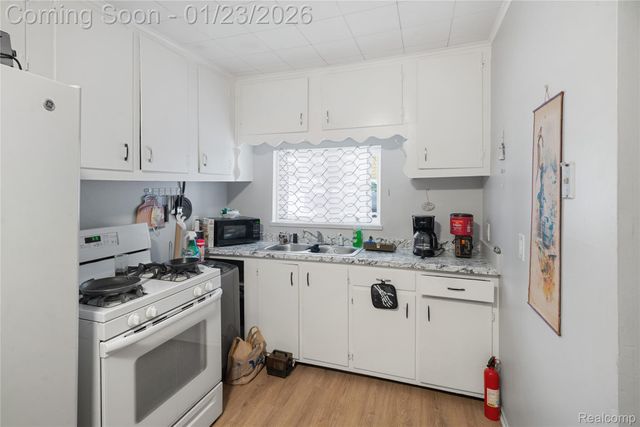 3825 Arlene Avenue, Flint, MI 48532