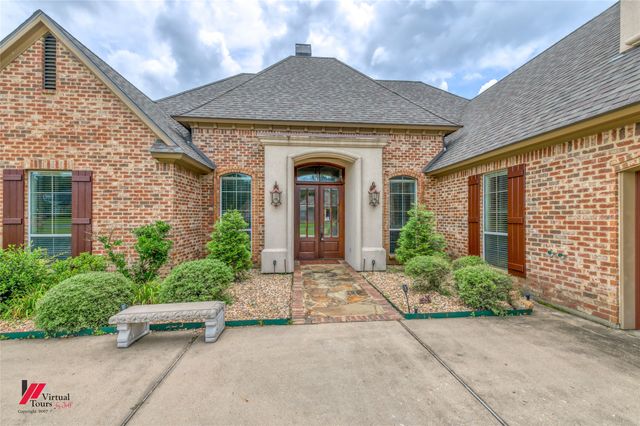 1914 Highpoint Place, Haughton, LA 71037