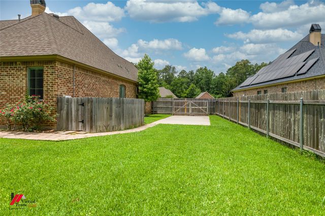 1914 Highpoint Place, Haughton, LA 71037