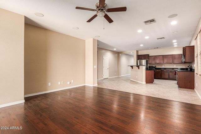 4706 S Twinleaf Drive, Gilbert, AZ 85297