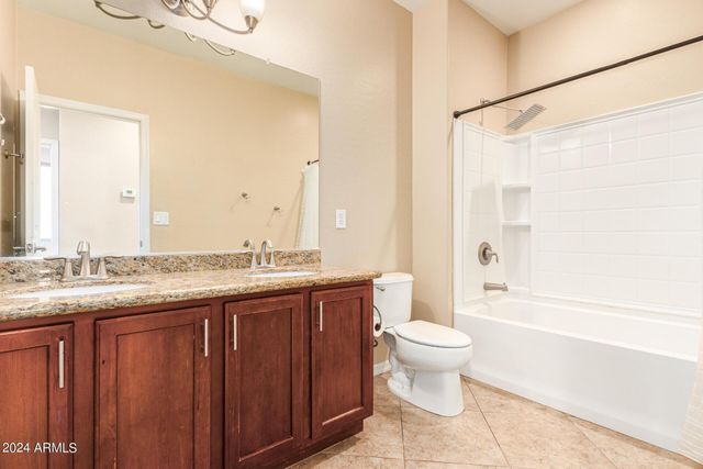 4706 S Twinleaf Drive, Gilbert, AZ 85297