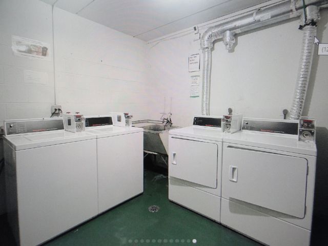 9907 W 58th Street 1, Countryside, IL 60525