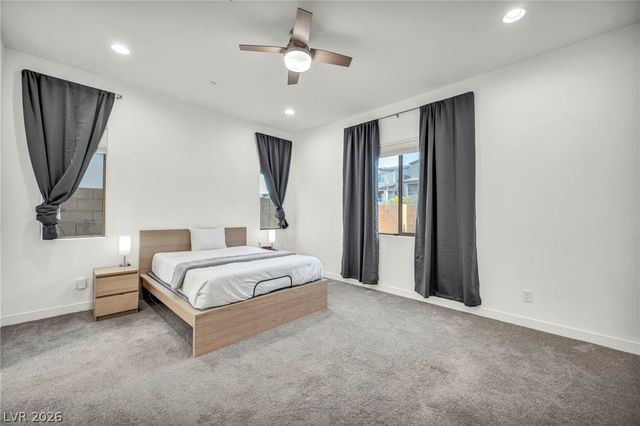 11617 Falcon Gorge Avenue, Las Vegas, NV 89138