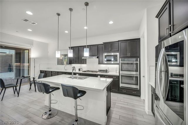 11617 Falcon Gorge Avenue, Las Vegas, NV 89138