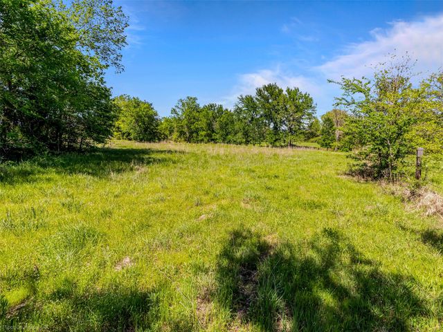 3950 Fm 47, Wills Point, TX 75169