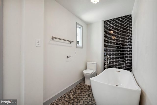 1721 S 18TH ST, Philadelphia, PA 19145