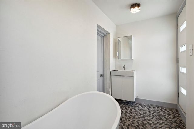 1721 S 18TH ST, Philadelphia, PA 19145