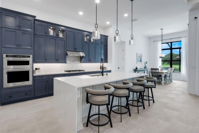 2428 WATERFRONT CIRCLE, Sarasota, FL 34240