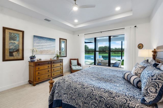 2428 WATERFRONT CIRCLE, Sarasota, FL 34240