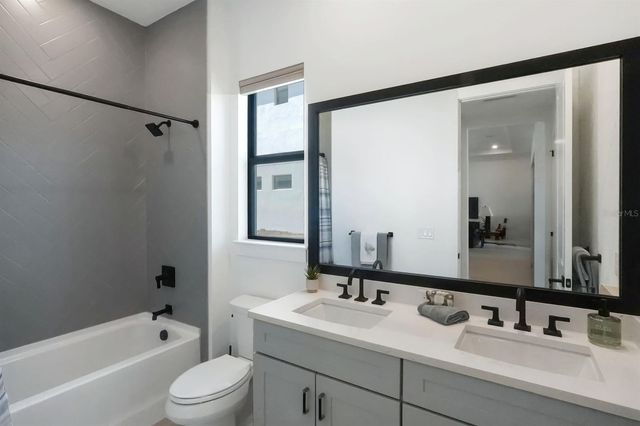 2428 WATERFRONT CIRCLE, Sarasota, FL 34240