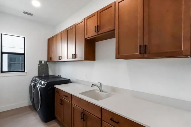 2428 WATERFRONT CIRCLE, Sarasota, FL 34240