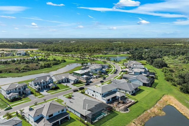 2428 WATERFRONT CIRCLE, Sarasota, FL 34240