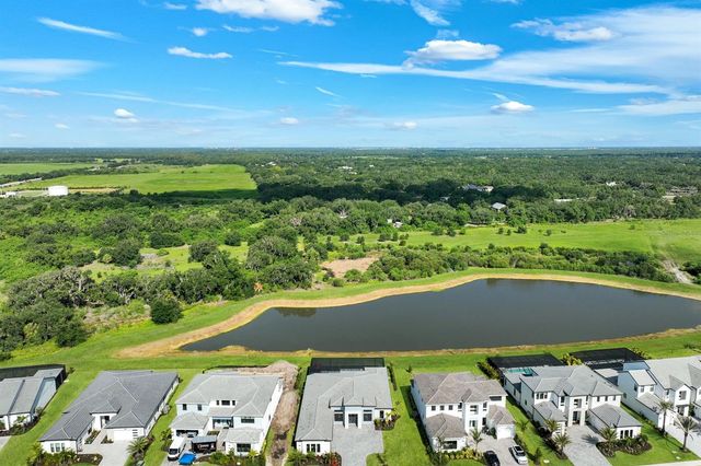 2428 WATERFRONT CIRCLE, Sarasota, FL 34240