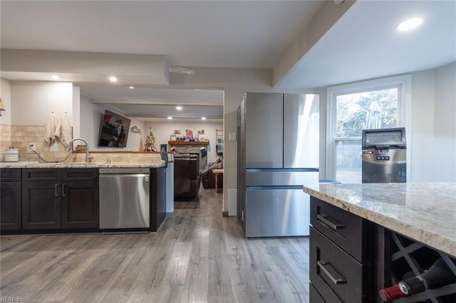 2100 Schubert DR, Virginia Beach, VA 23454