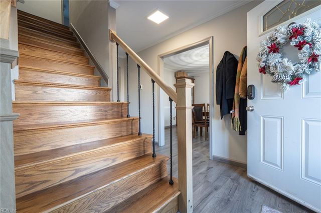 2100 Schubert DR, Virginia Beach, VA 23454