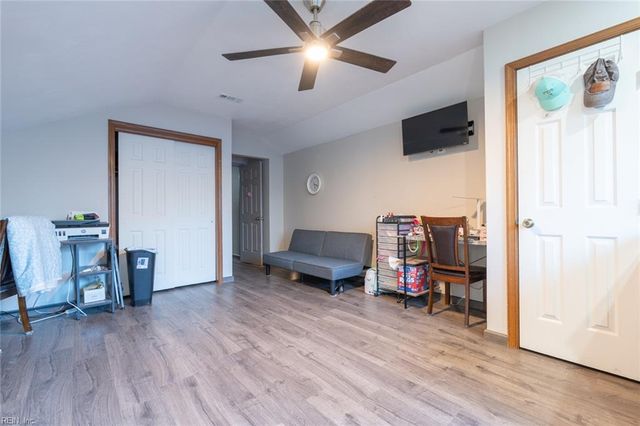 2100 Schubert DR, Virginia Beach, VA 23454