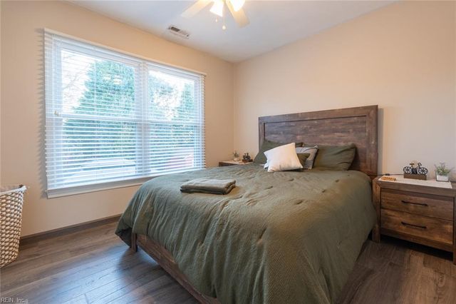 2100 Schubert DR, Virginia Beach, VA 23454