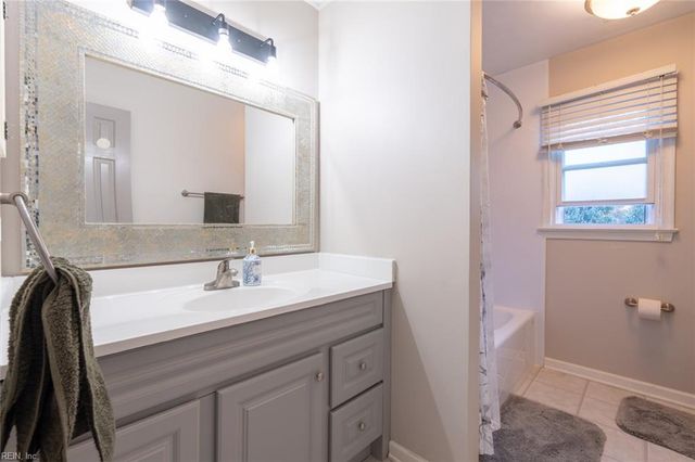 2100 Schubert DR, Virginia Beach, VA 23454