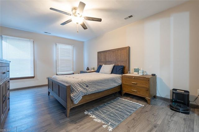 2100 Schubert DR, Virginia Beach, VA 23454