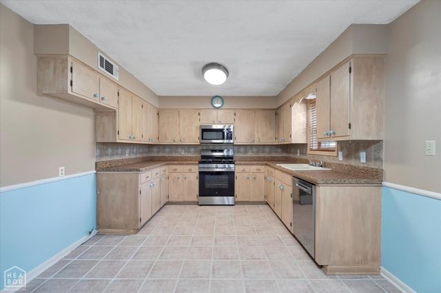 1410 Magnolia Avenue, Walnut Ridge, AR 72476