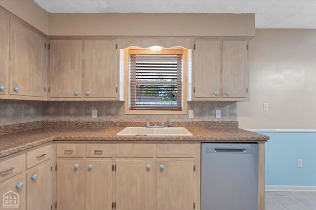 1410 Magnolia Avenue, Walnut Ridge, AR 72476