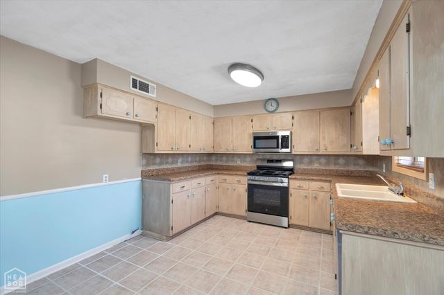 1410 Magnolia Avenue, Walnut Ridge, AR 72476