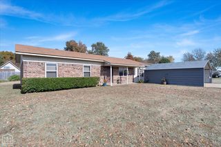 1410 Magnolia Avenue, Walnut Ridge, AR 72476